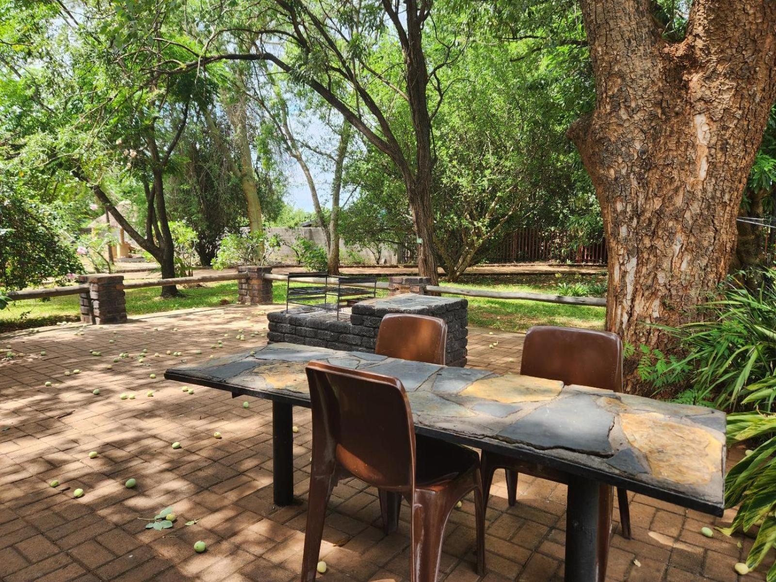 River Cottage Lodge Малалане Номер фото